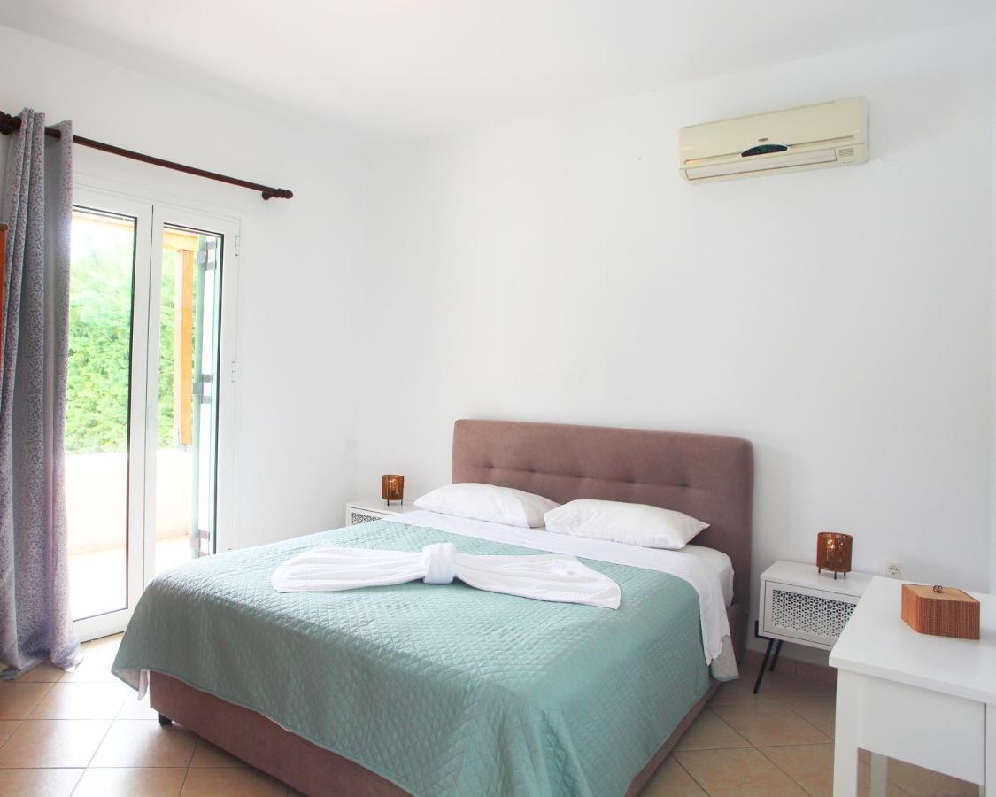 Echinades Resort Vassiliki Esterno foto
